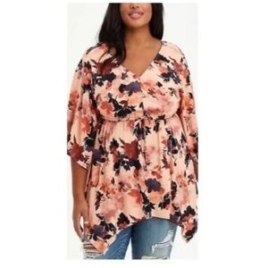 Torrid floral tunic size 1 Lightweight 1x